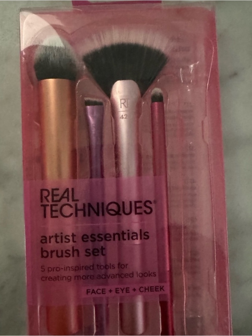 BRUSH BUNDLE